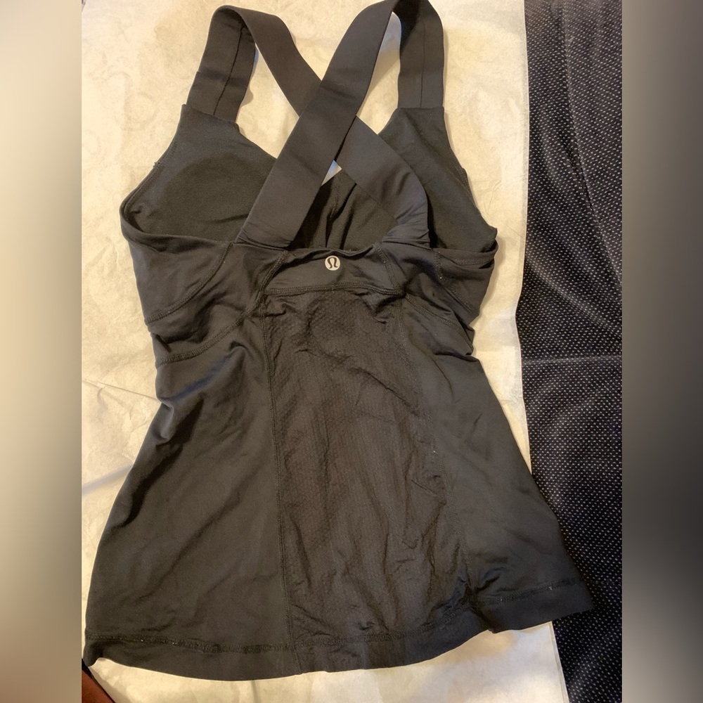 Lululemon XS Racerback Tanks